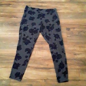 Plus size leggings by Torrid